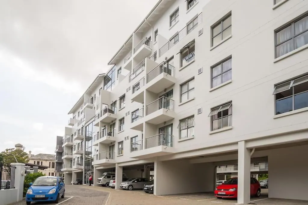 The Rondebosch Easy Living Daire Cape Town 0*,